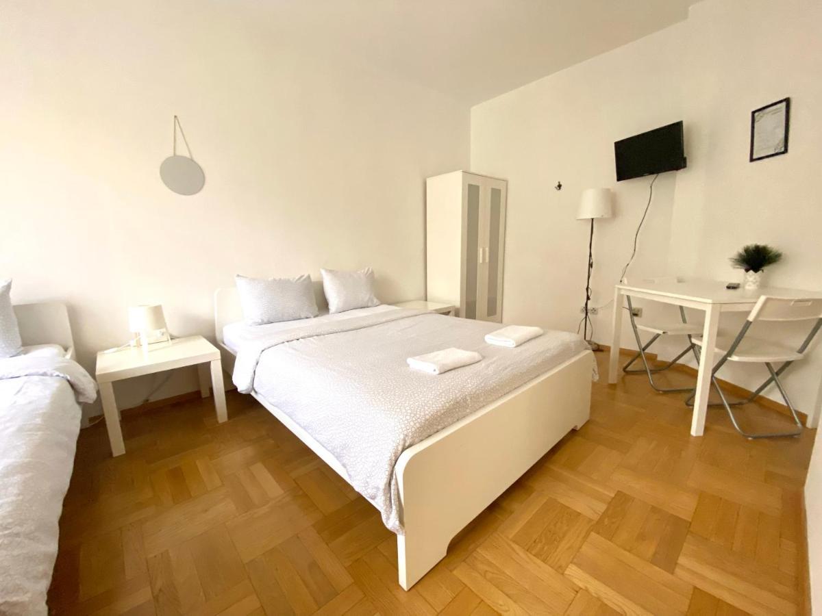 Pokoje Rezydencja Parysa Lublin Luaran gambar